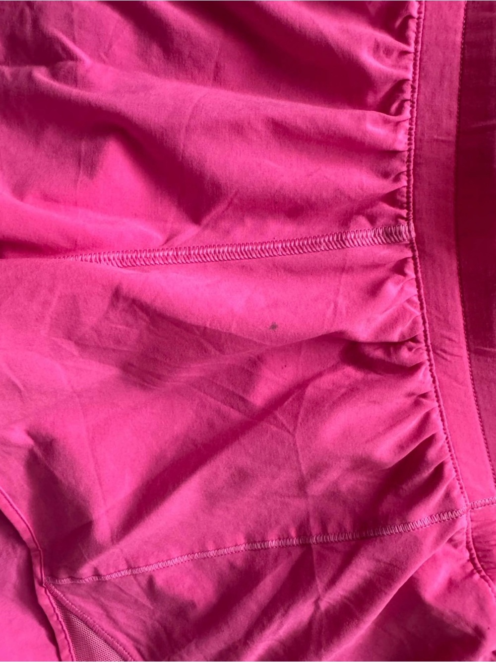 Lululemon Hotty Hot Shorts size 10 - Picture 3 of 3